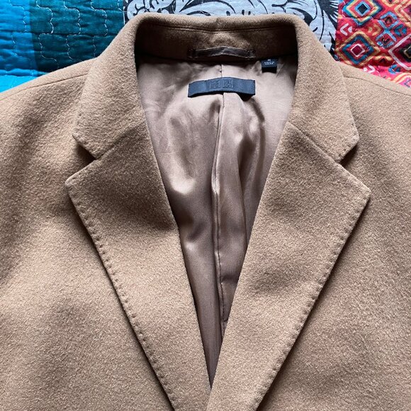 Uniqlo Tan Wool Cashmere Chesterfield Coat, Medium - Picture 5 of 10